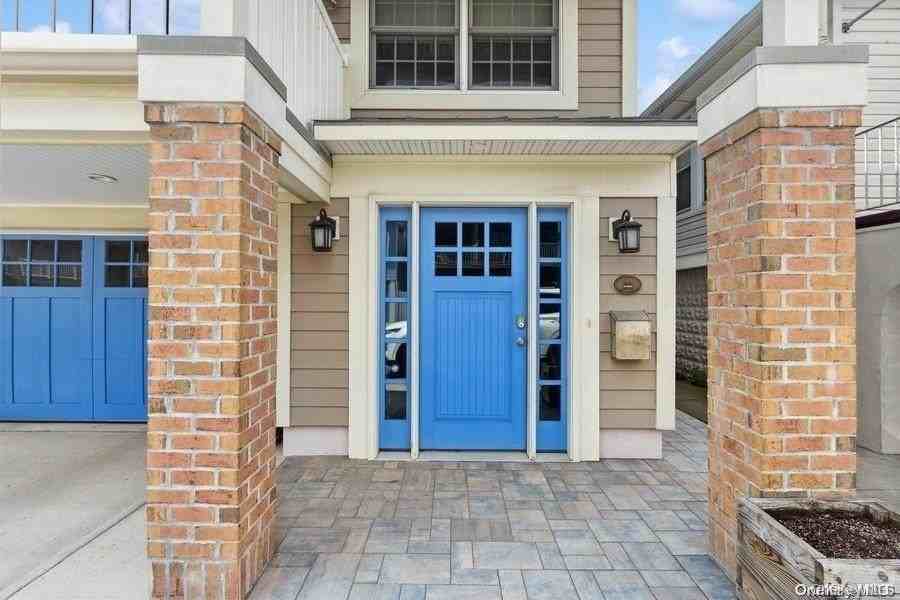 65 Pennsylvania Ave - Photo 3 of 26