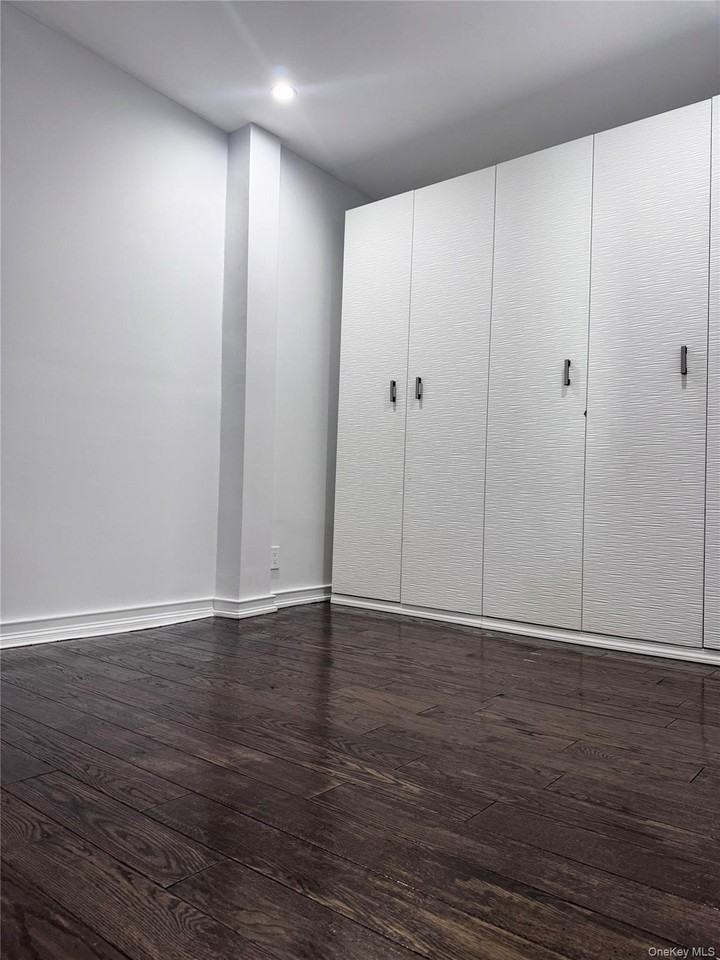 8618 95th Ave #2ndFL - Photo 6 of 9