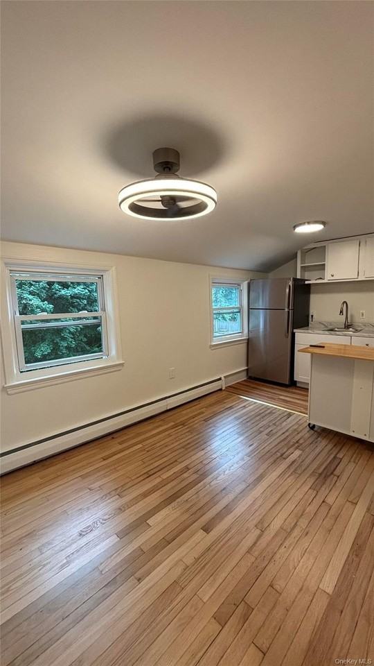2284 New York Ave - Photo 3 of 14