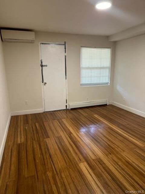 8904 182nd Pl #2ndFL - Photo 2 of 8