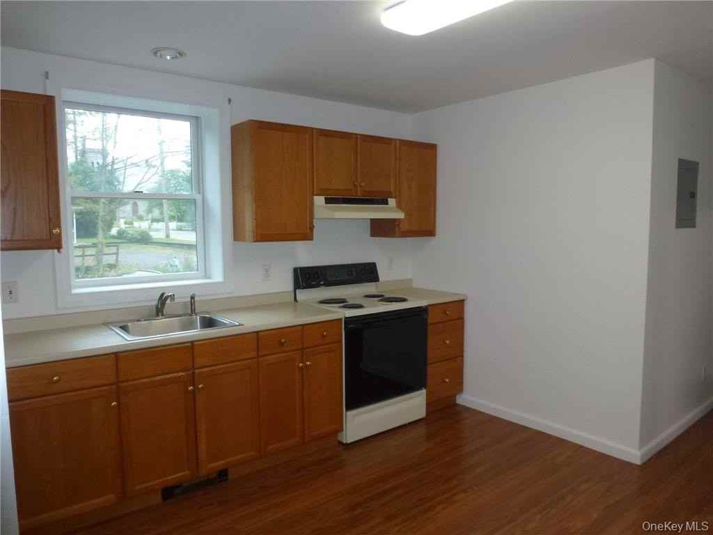 1217 E Main St - Photo 4 of 12