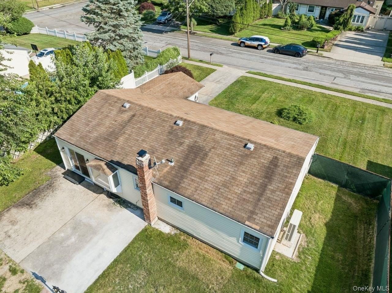 98 Rose Pl - Photo 2 of 23