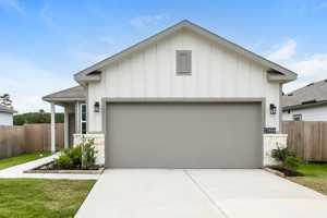 featured image of 17859 Lionheart Rd