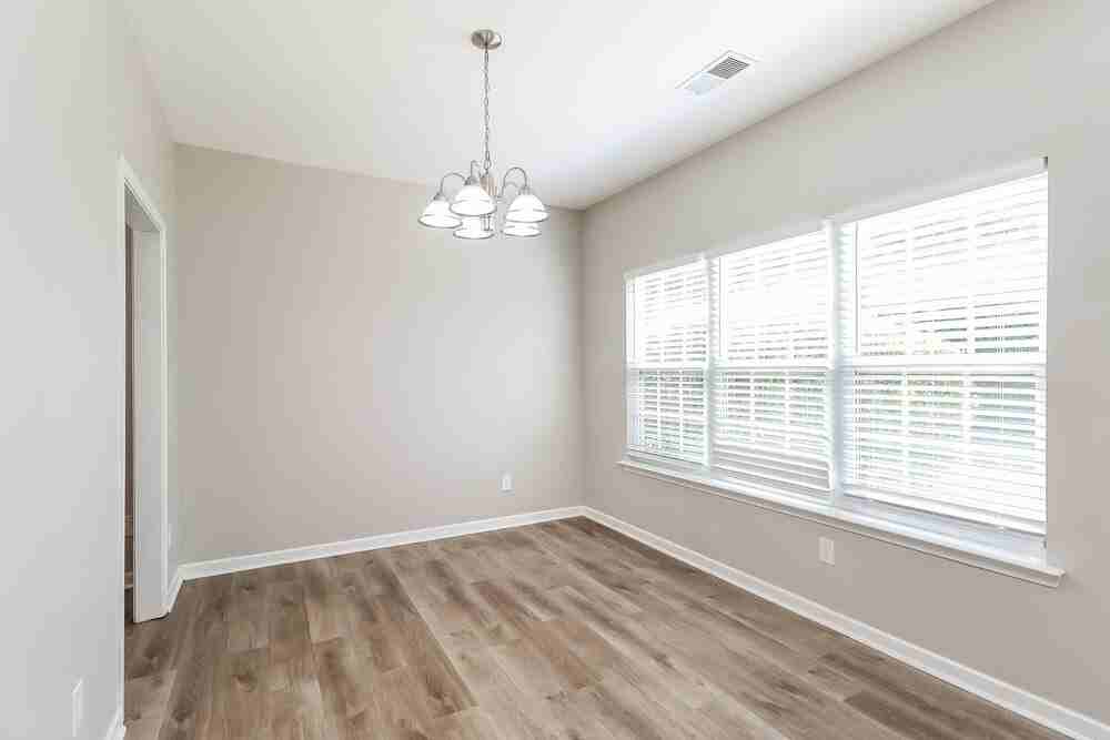 4405 Spring Frost Ct - Photo 6 of 16