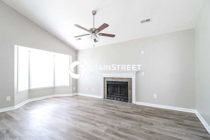 803 Quail Cove Ct - Photo 2 of 16