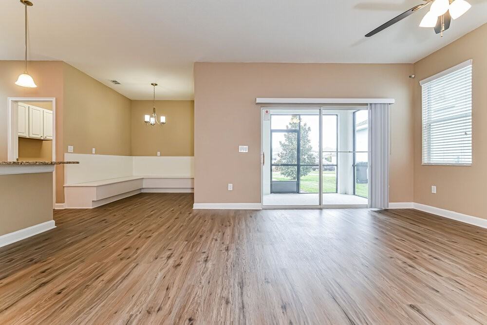 9916 Pecan Hickory Way - Photo 4 of 17