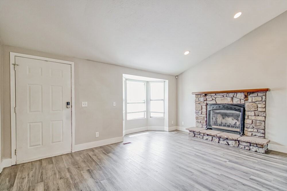 6144 W Rishel Cir - Photo 6 of 19