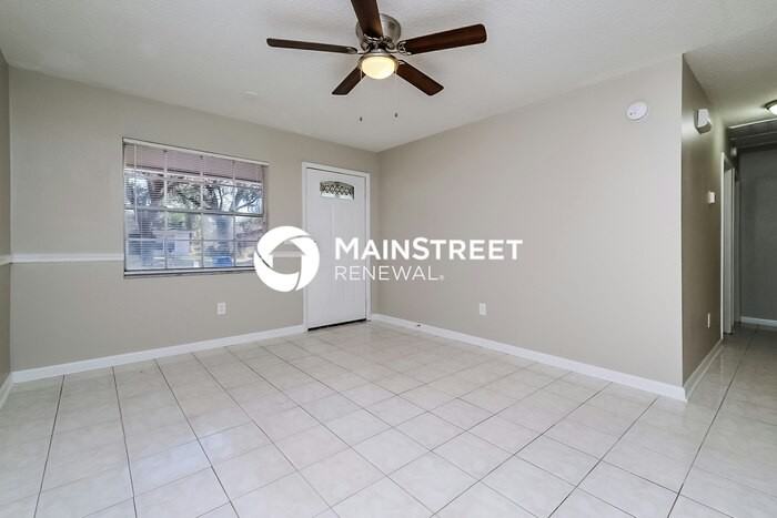 7014 N Palmetto Ln - Photo 2 of 15