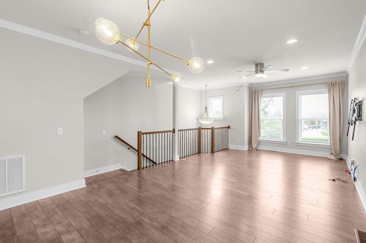 2724 Grand Union Way - Photo 6 of 45