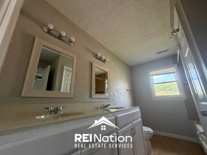 1808 Countryside Ln Nw - Photo 6 of 21