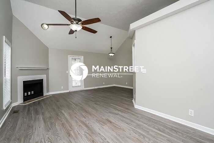 216 Shoemaker Ct - Photo 2 of 17