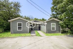 featured image of 1015 Crosby St