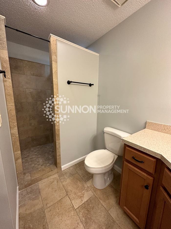 6140 Gray Gate Ln #M - Photo 7 of 16