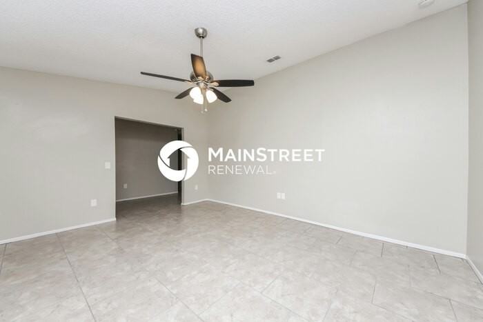 1506 Kaylor Ct Ne - Photo 2 of 16