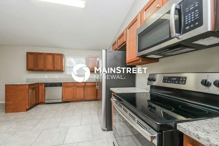 1506 Kaylor Ct Ne - Photo 4 of 16