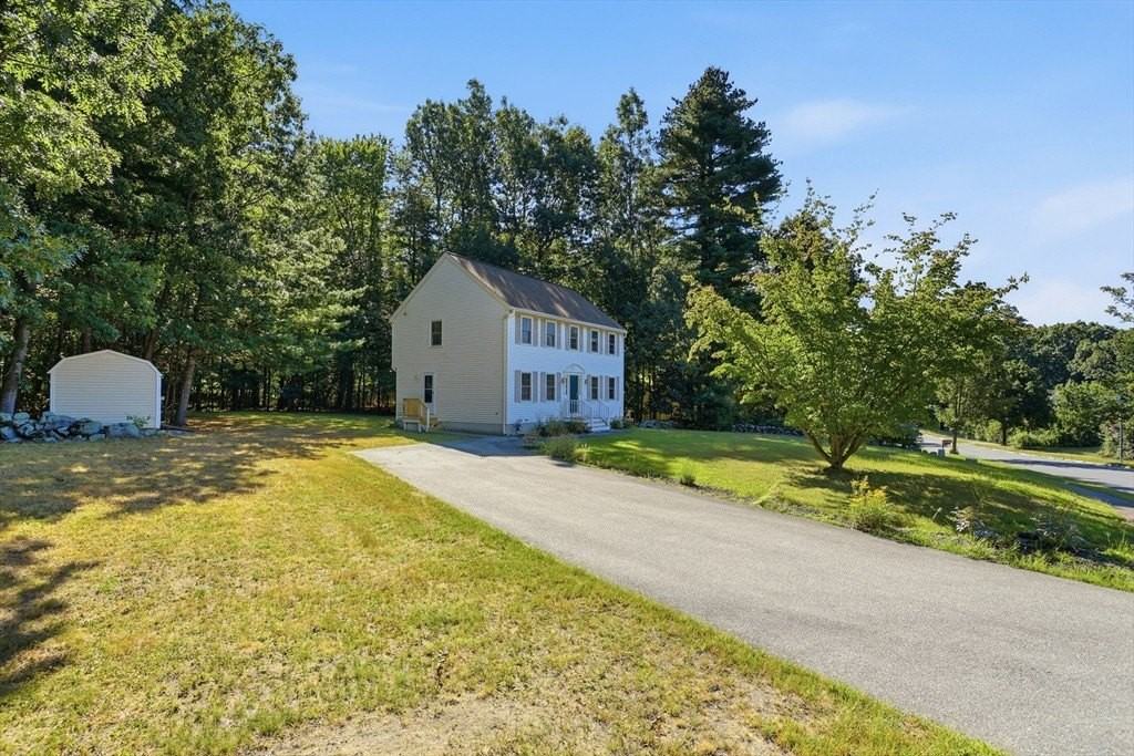 59 Crystal Ct #59 - Photo 3 of 40