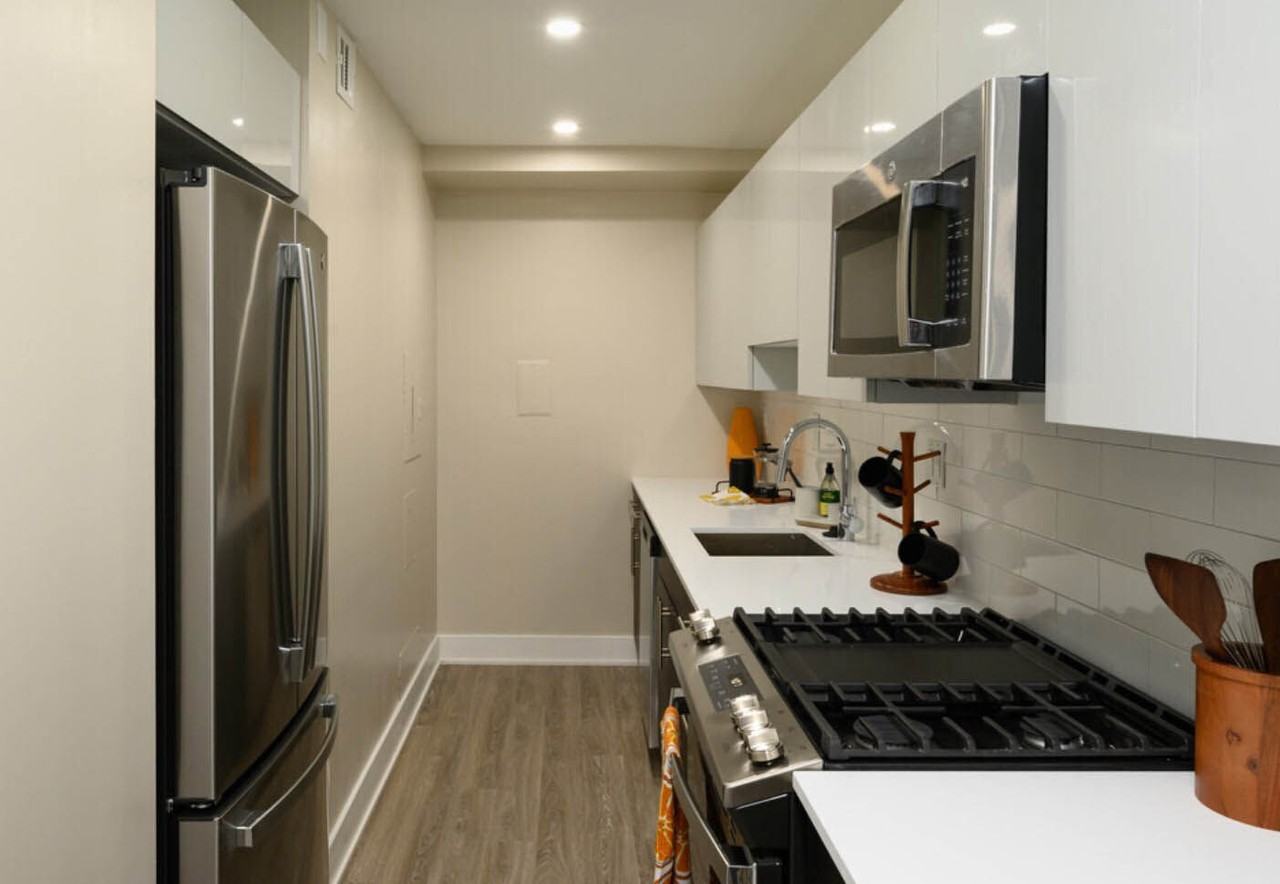Regency Towers Apartments - Photo 2 of 45