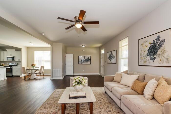 292 Bridge St - Photo 6 of 16