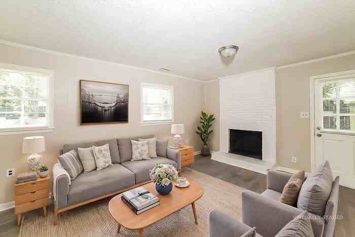 711 Shellhabour Blvd - Photo 7 of 17