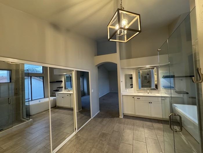 5633 W Bloomfield Rd - Photo 2 of 46