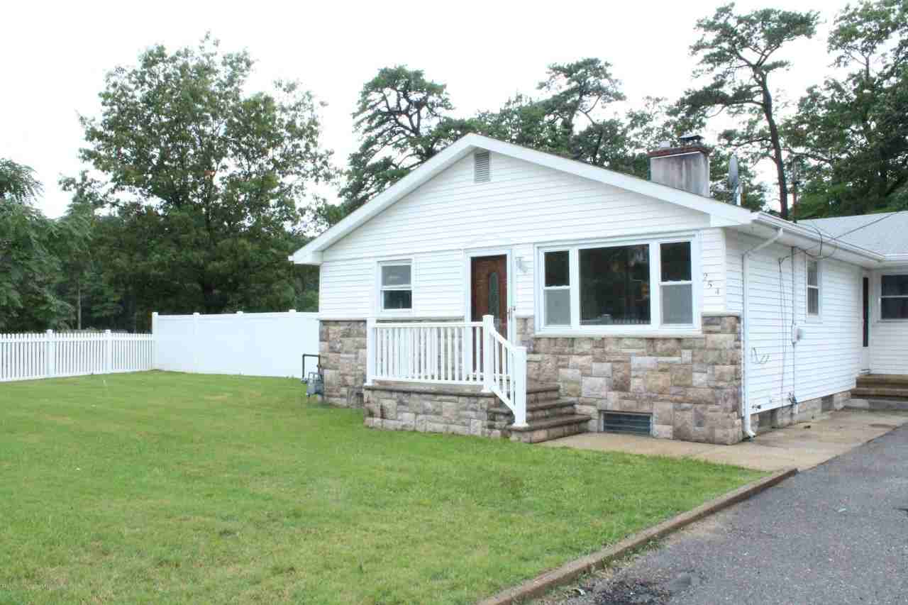254 Admiral Ave