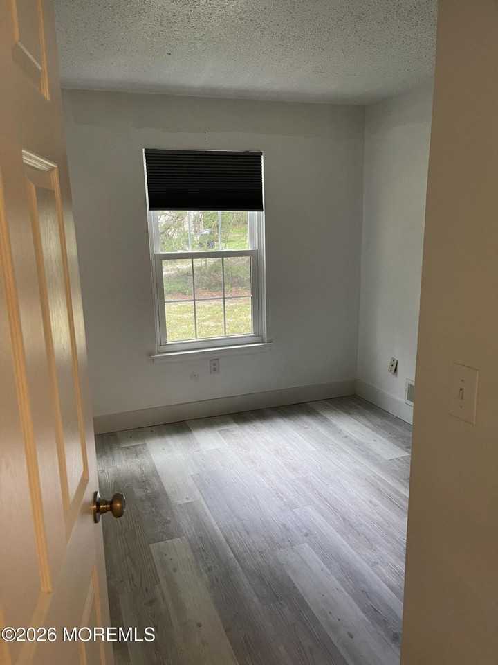 141 Aster Ct - Photo 7 of 25