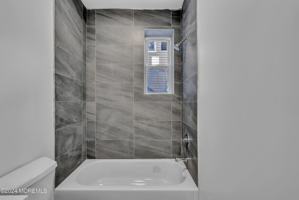 featured image of 922 4th Ave #2A