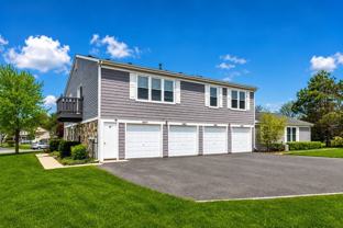 1077 Glouchester Hbr #1204 - Photo 1 of 1