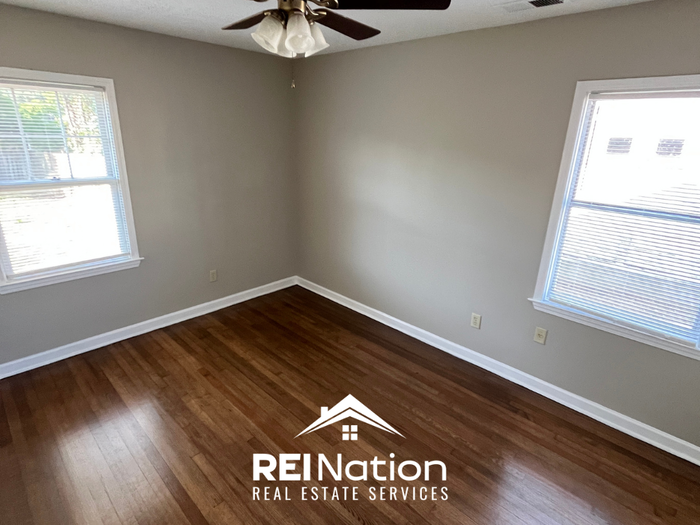 3636 Venable Rd - Photo 6 of 17