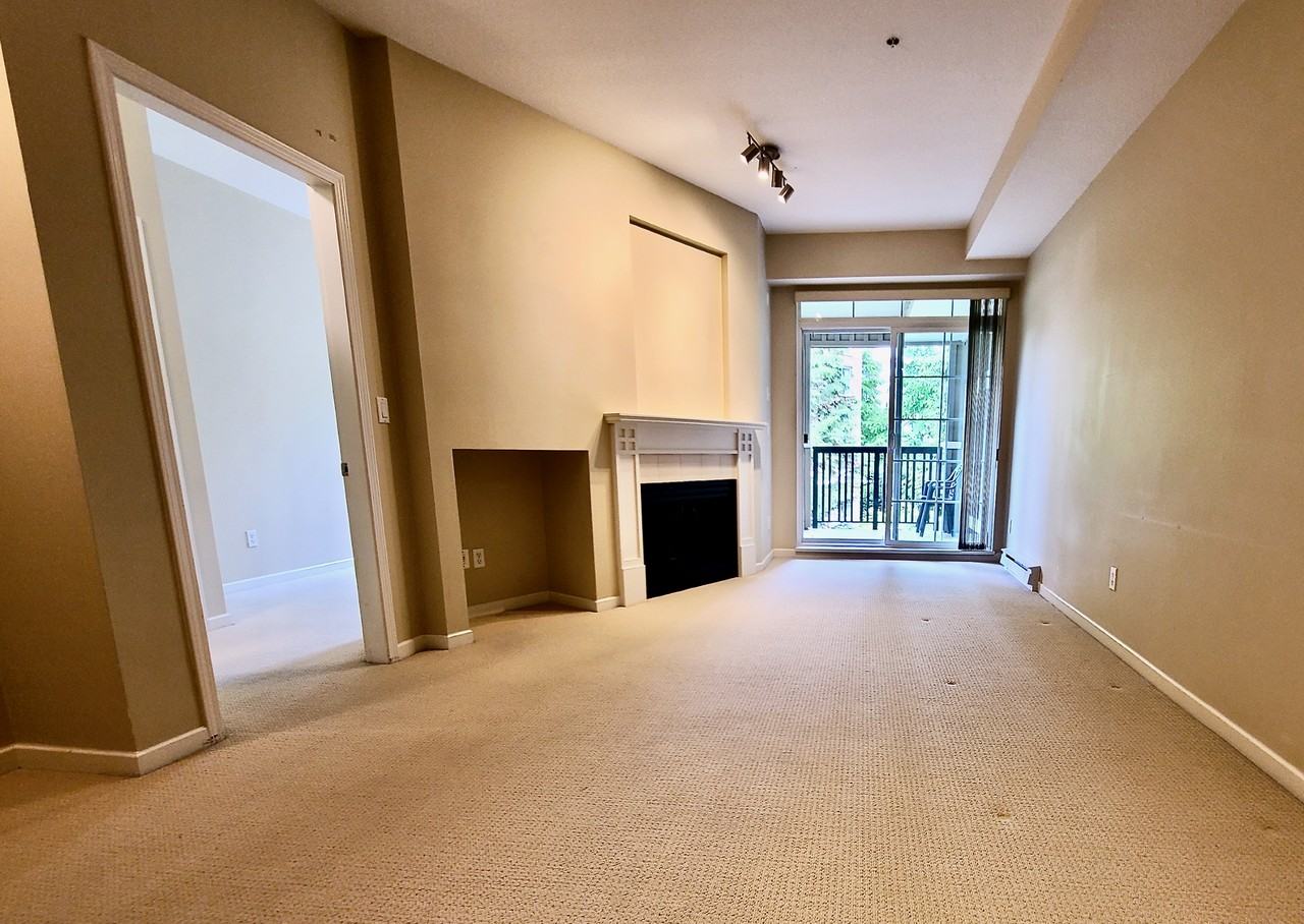 5605 Hampton Pl - Photo 6 of 14