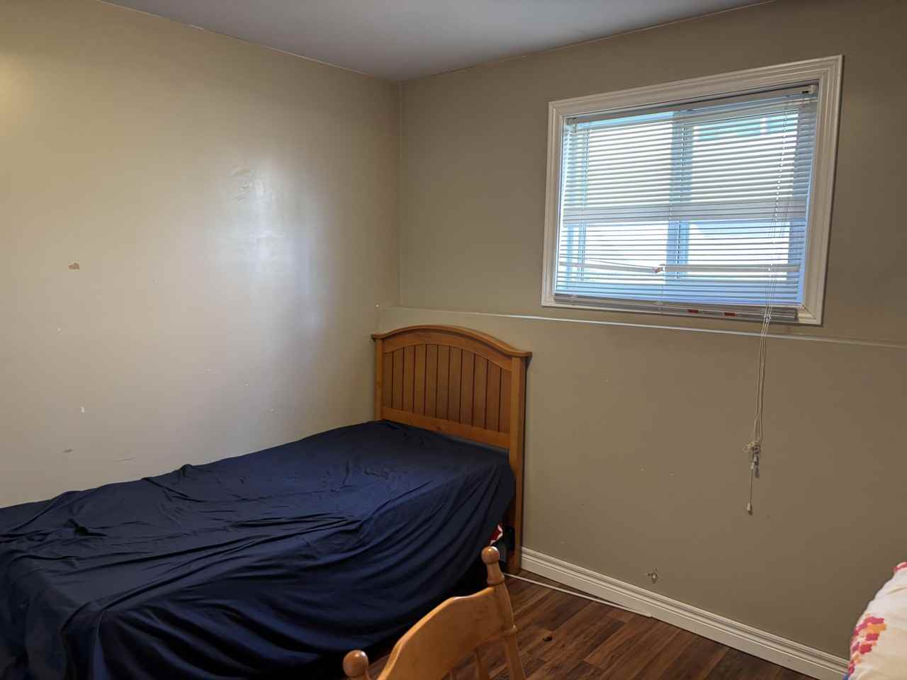 75 Pine St S - Photo 5 of 7