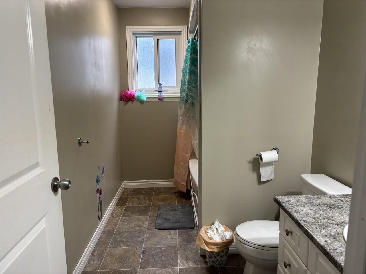 75 Pine St S - Photo 6 of 7