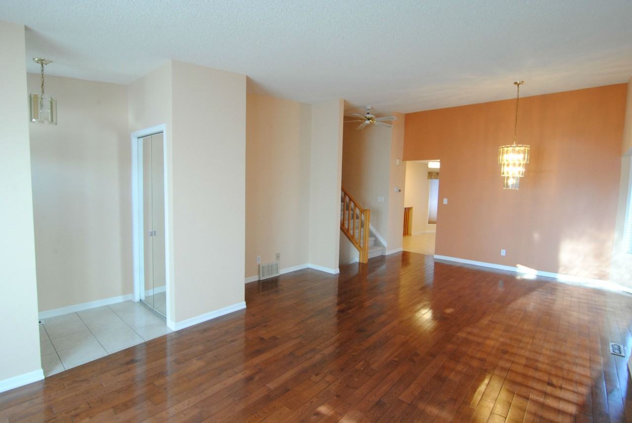 268 Bulyea Rd Nw - Photo 3 of 20