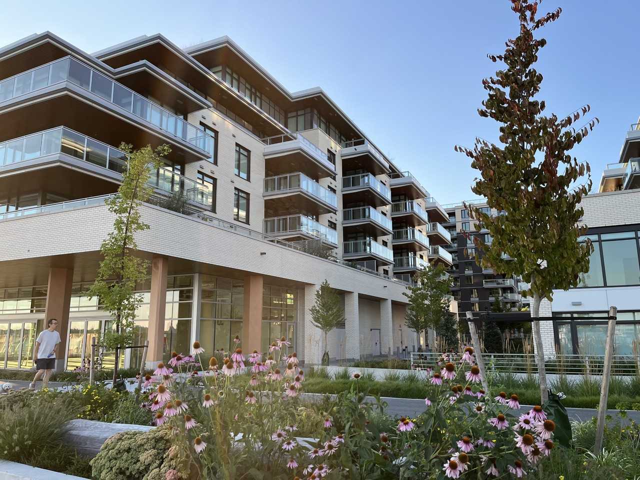 785 Aire West - Photo 3 of 29