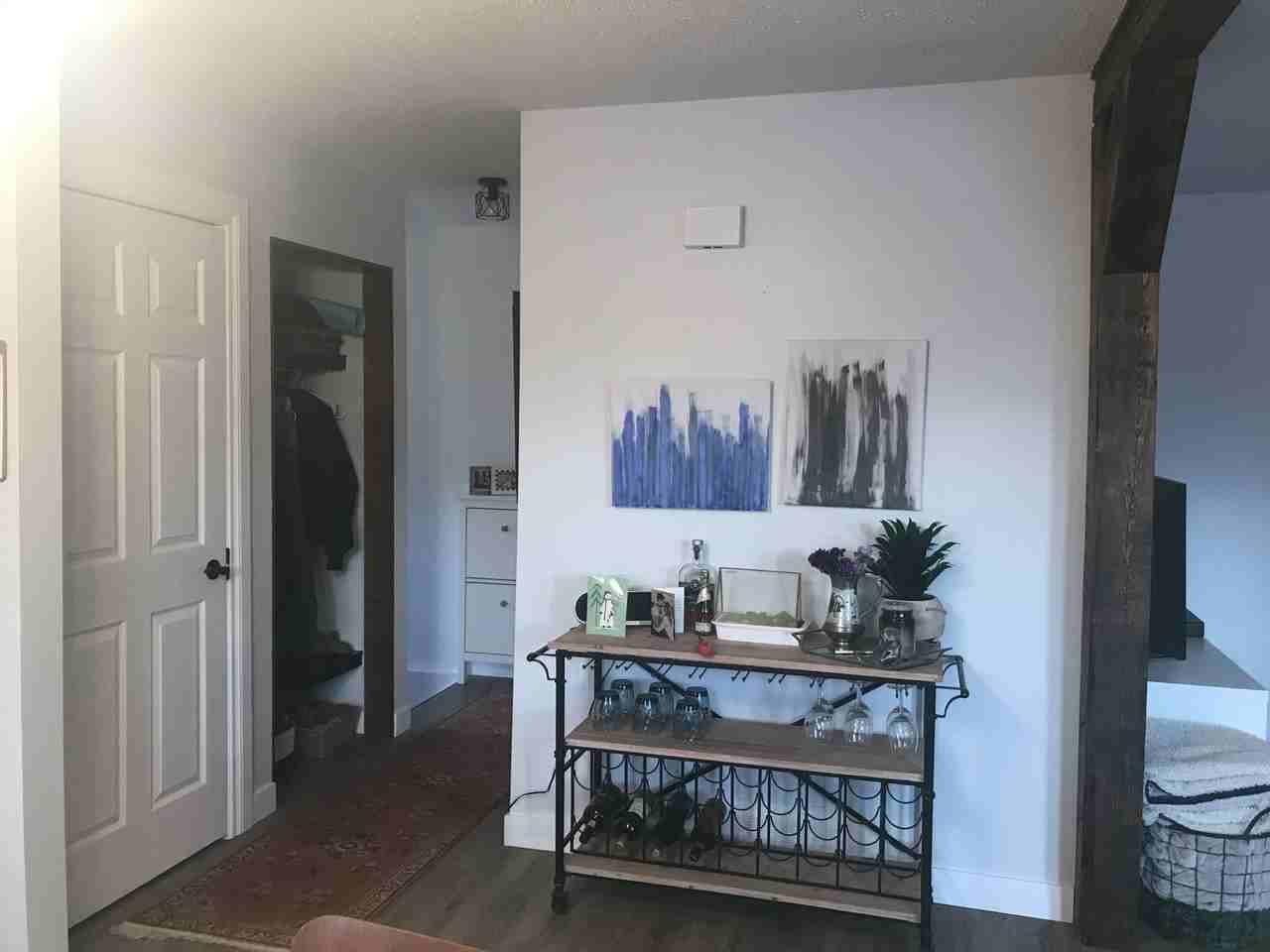 6451 180 St Nw - Photo 4 of 20