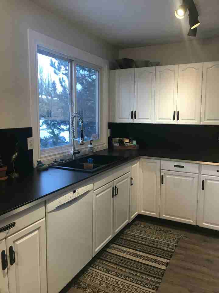 6451 180 St Nw - Photo 6 of 20