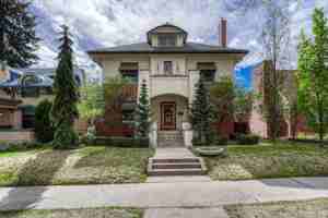 featured image of 777 N Williams St