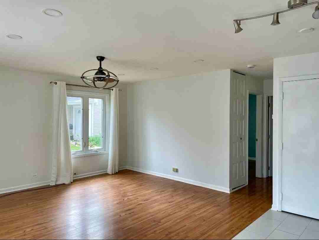 1405 Cove Dr #203A - Photo 5 of 16
