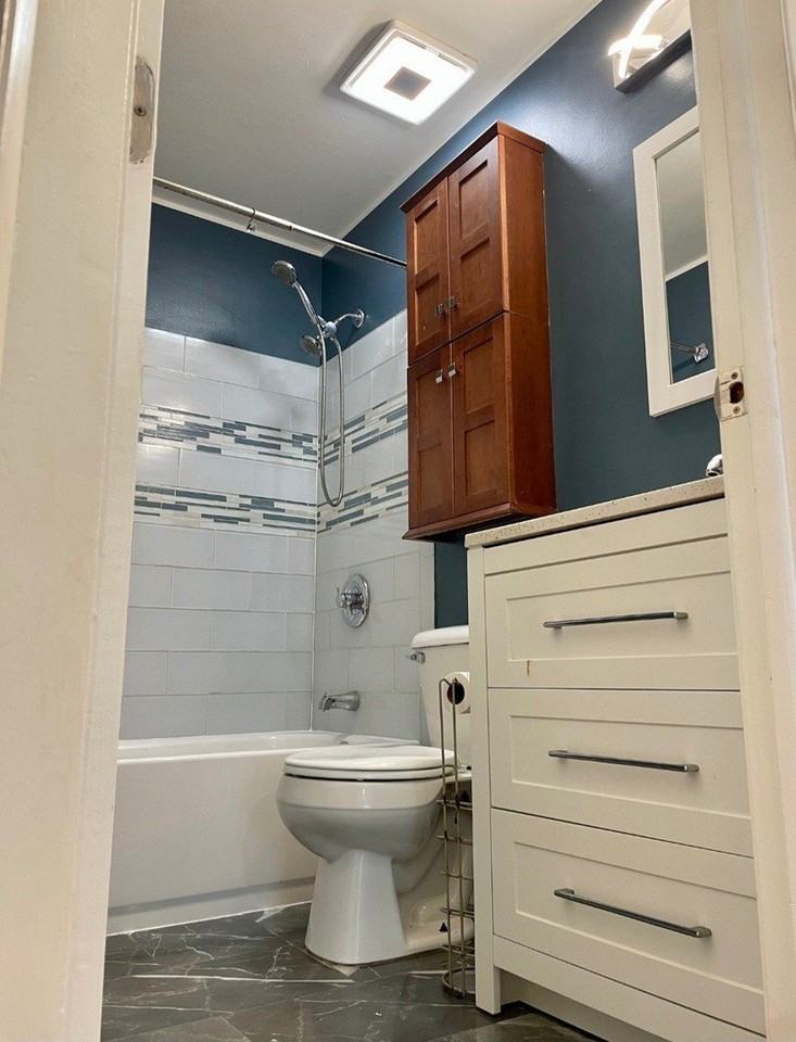 1405 Cove Dr #203A - Photo 7 of 16
