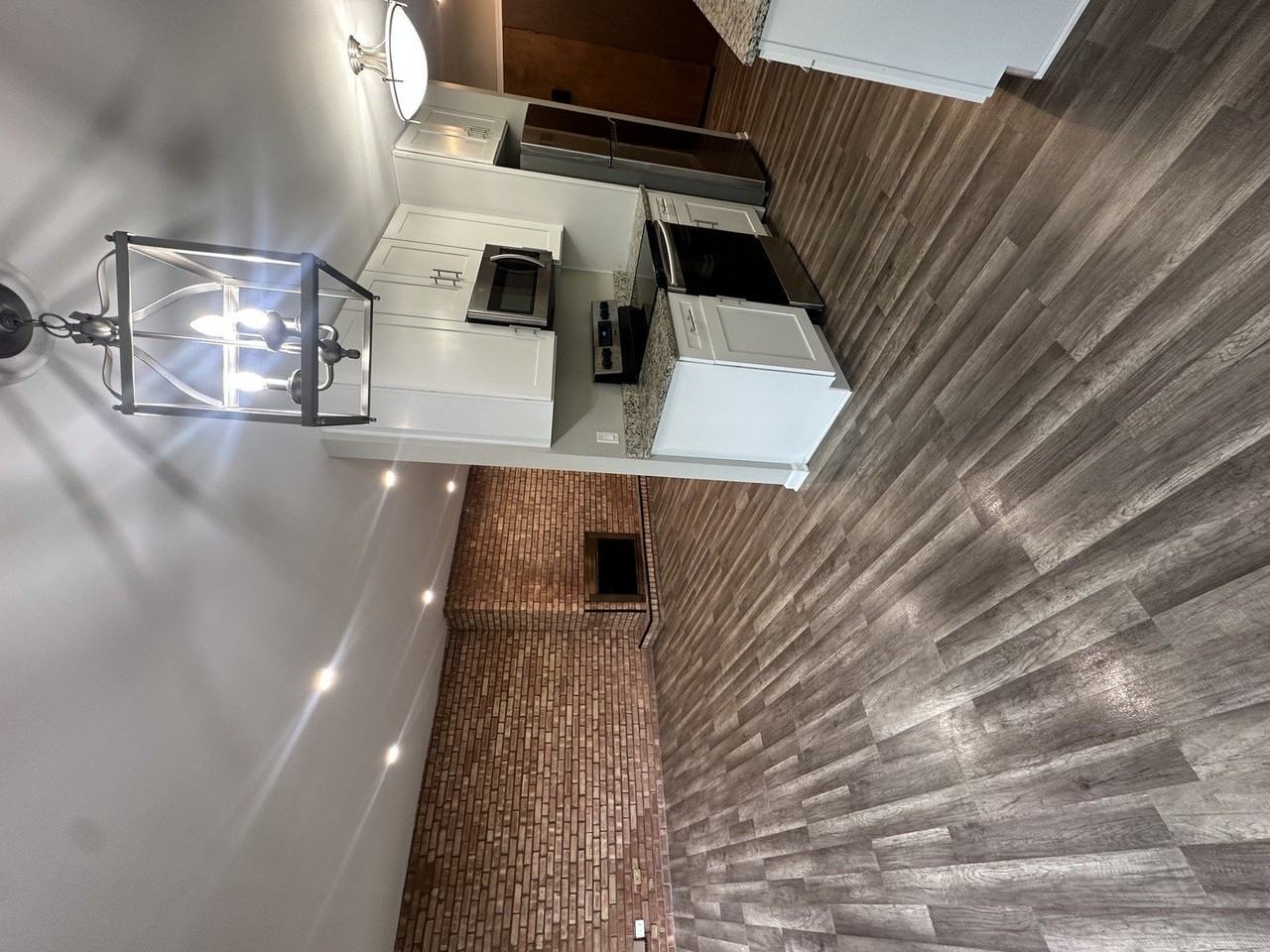 5500 Hillcrest Ln #129-2M - Photo 5 of 8