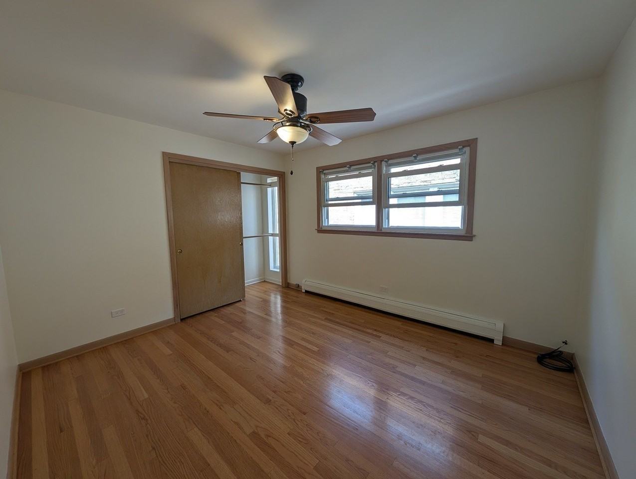 6537 N Natoma Ave #2 - Photo 4 of 9