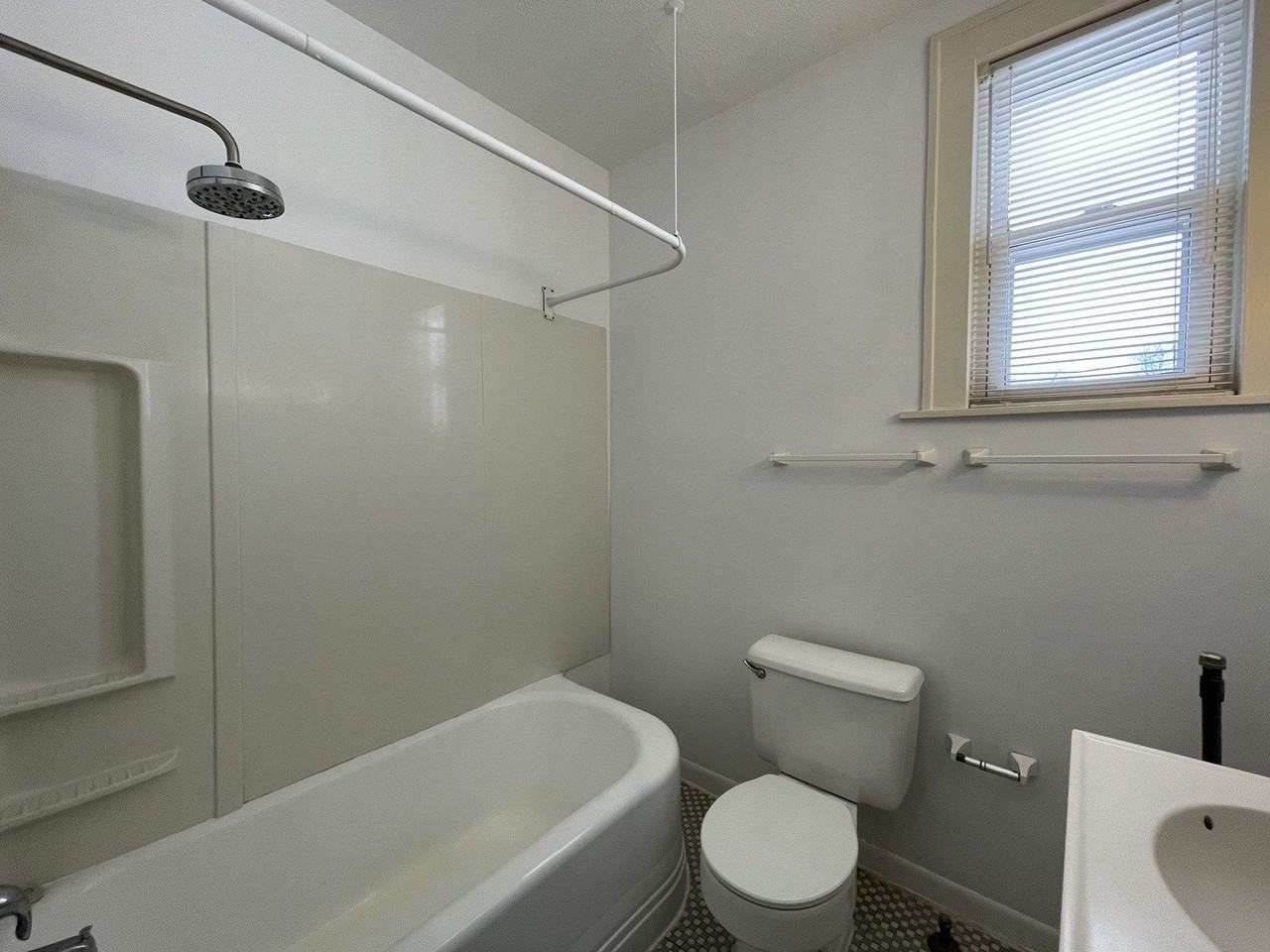 28W579 Stafford Pl #1 - Photo 7 of 9