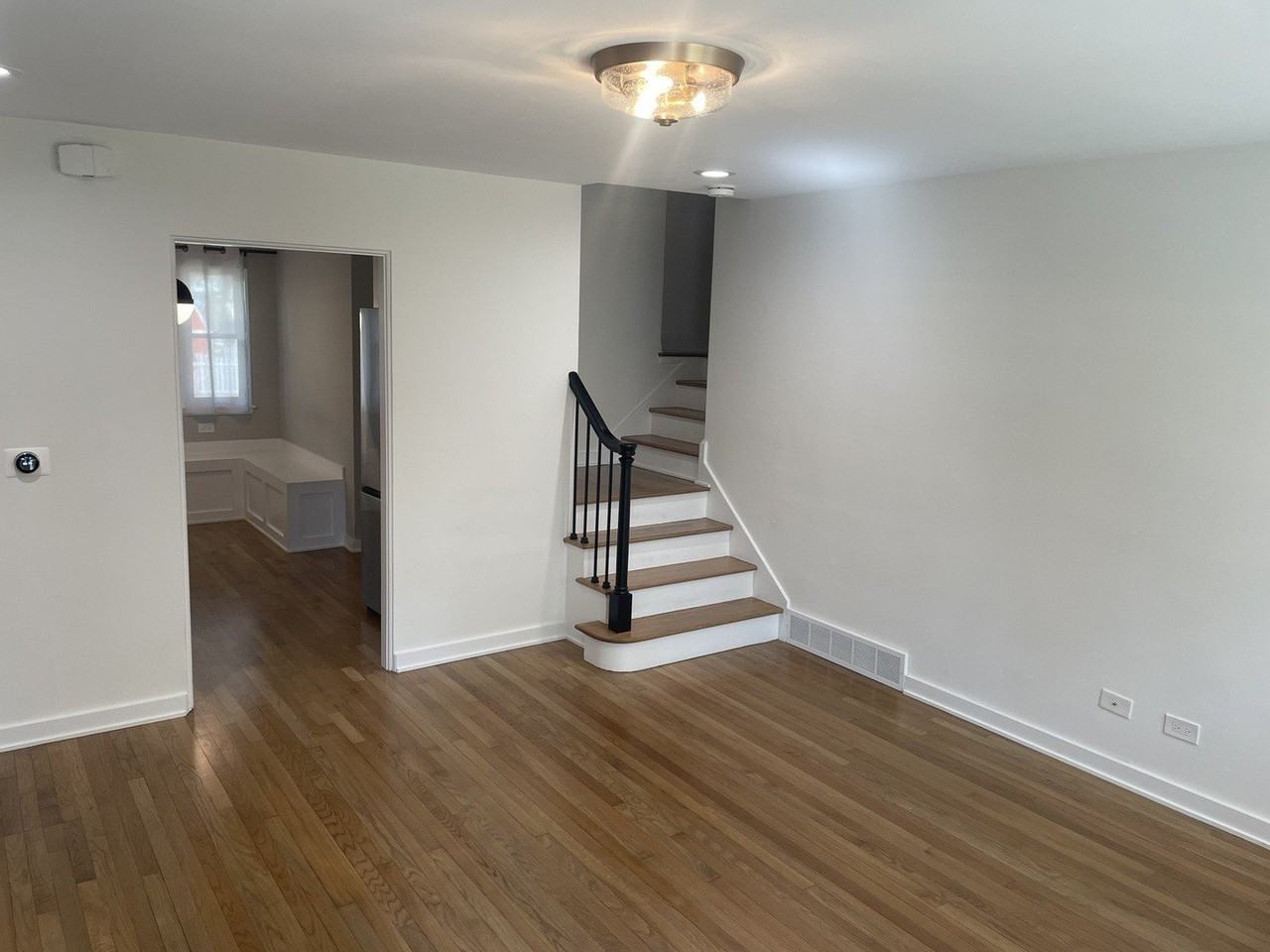 117 E 6th Ave - Photo 2 of 15