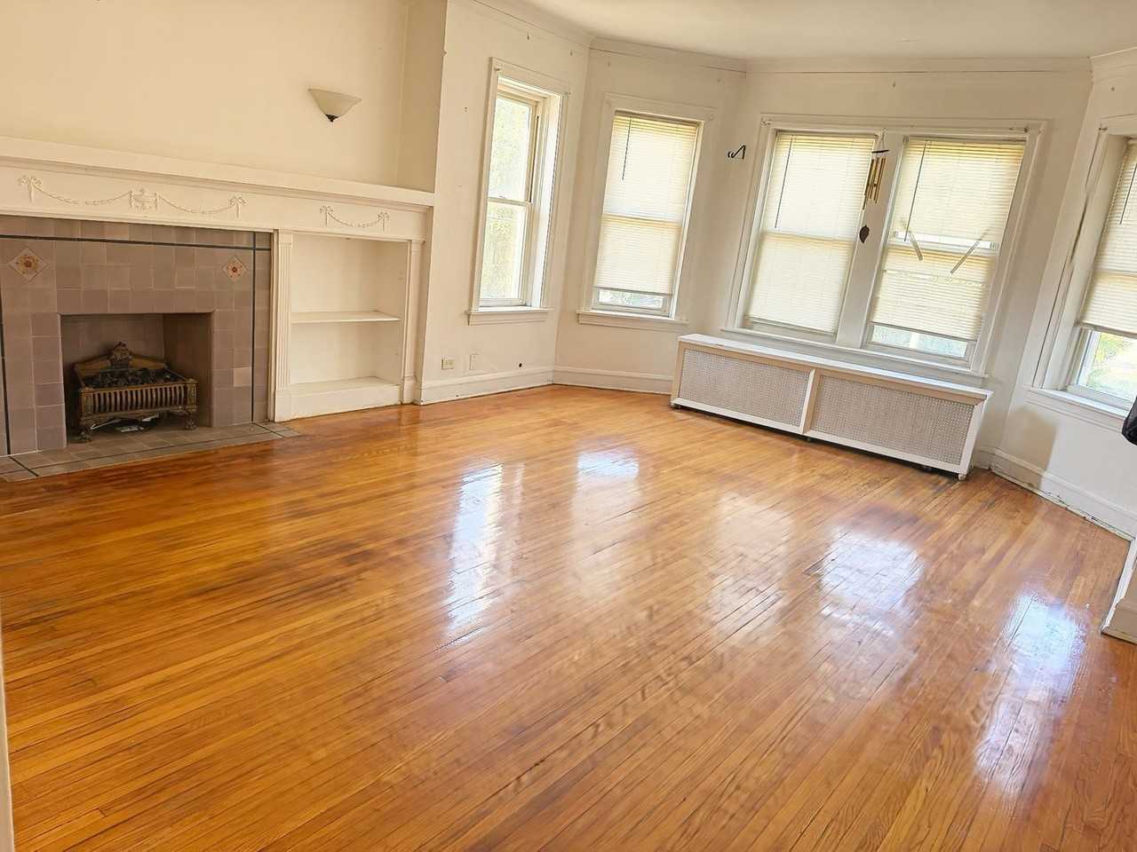 7547 S Cornell Ave #2 - Photo 2 of 11