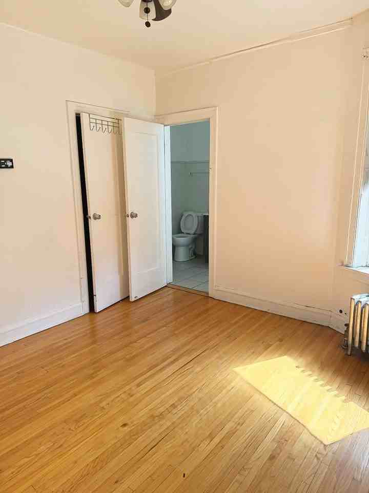 7547 S Cornell Ave #2 - Photo 6 of 11