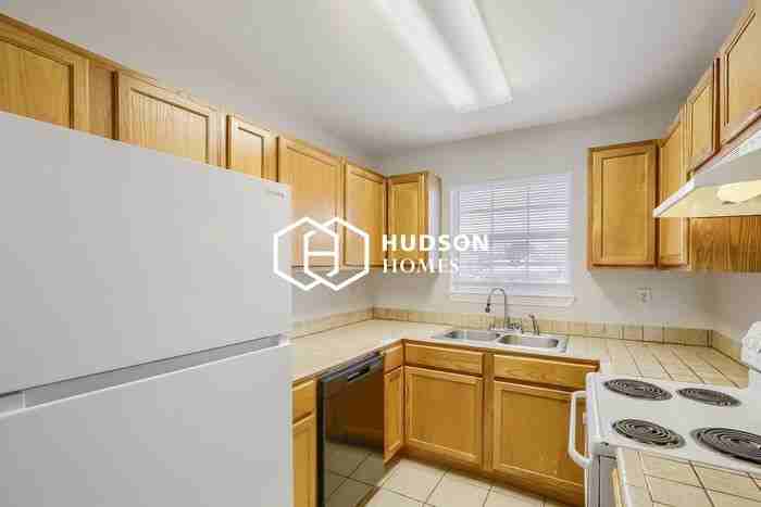 127 Carly Ln - Photo 6 of 13