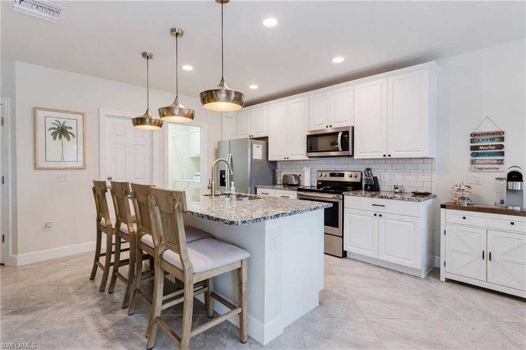 6160 Harmony Dr - Photo 6 of 27