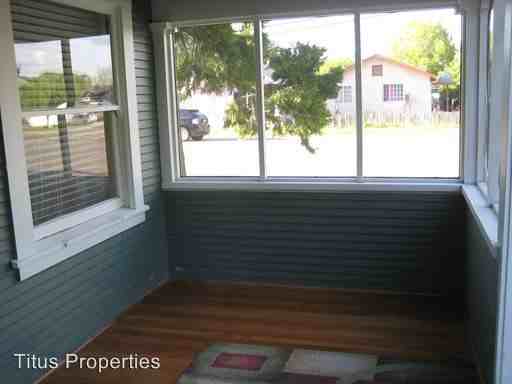 105 S Culver Ave - Photo 2 of 13