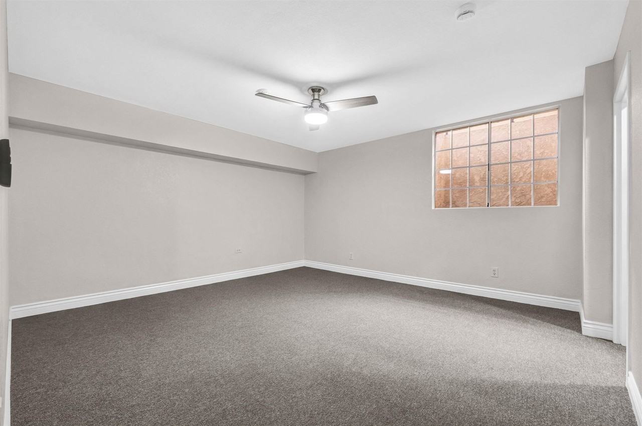 203 N Lucia Ave - Photo 7 of 19