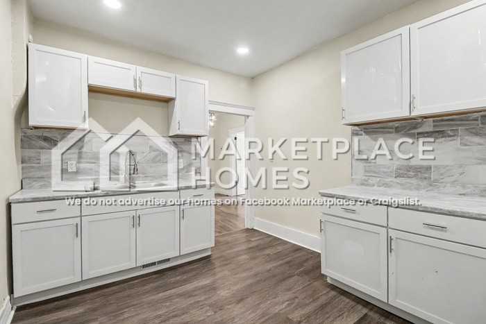 5203 25th St - Photo 6 of 18